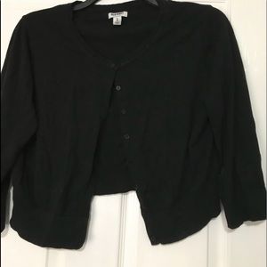 Black crop cardi